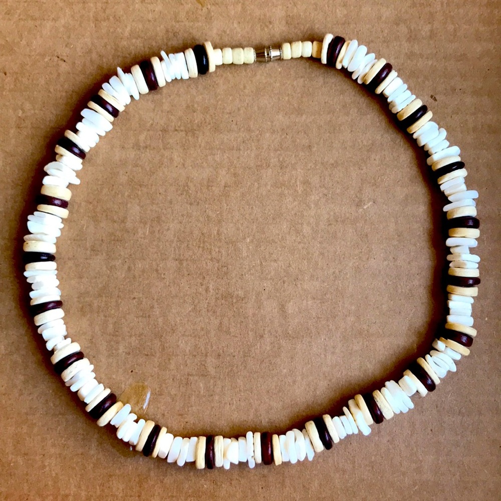 Shell necklace